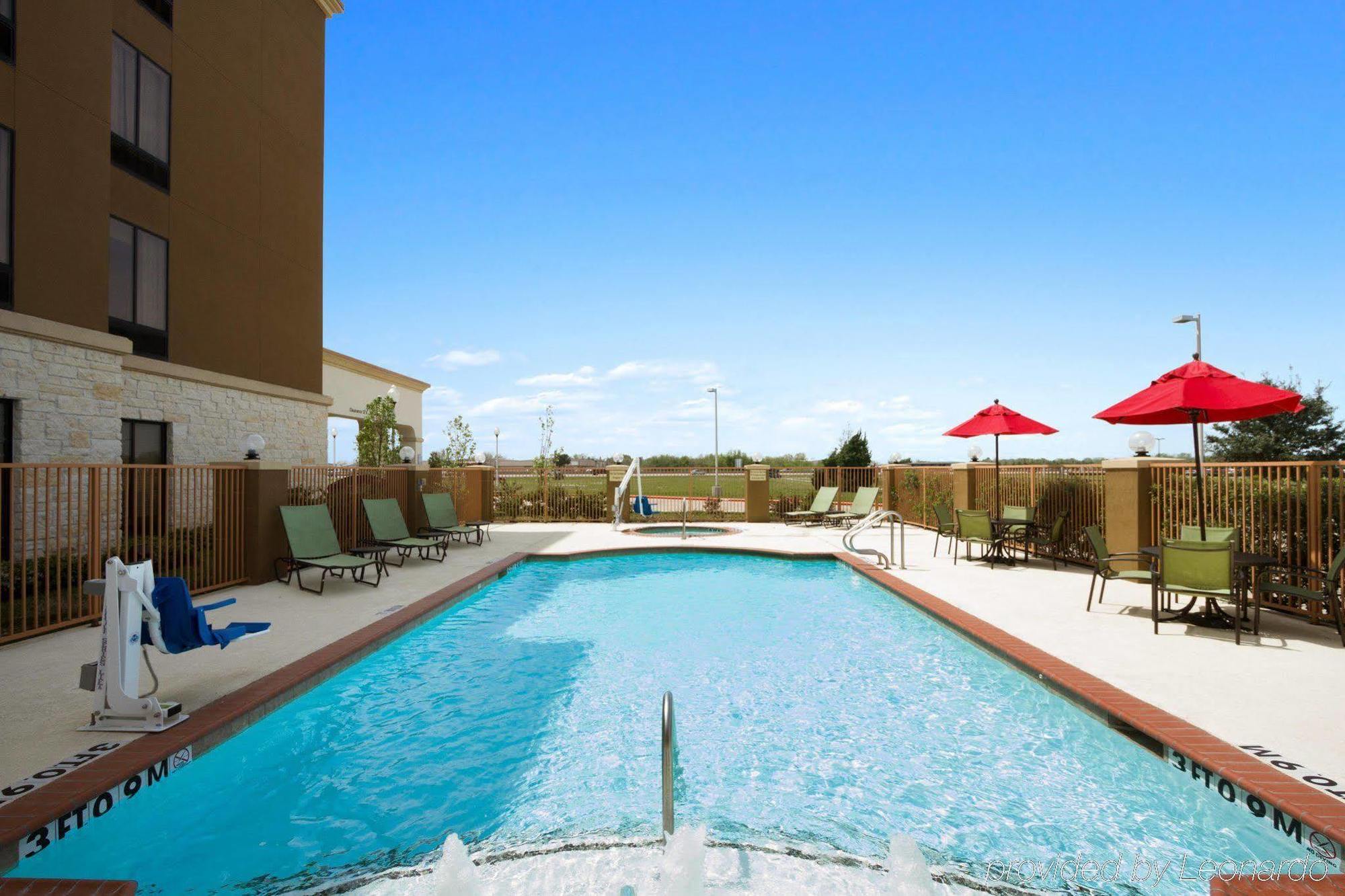 Hampton Inn&suites Houston/league
